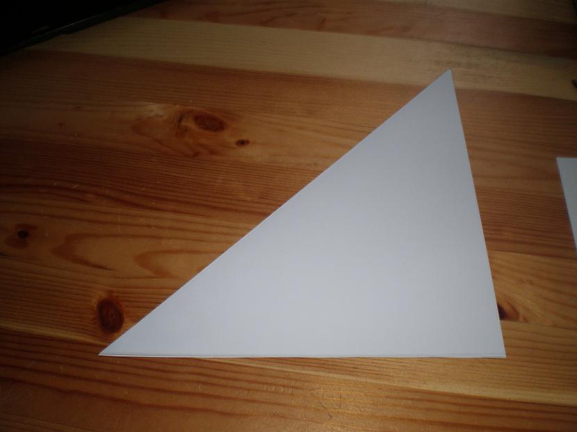 Un mums sanāca trijstūris... Autors: KaaMiS13 Origami - Gulbis , Step by step