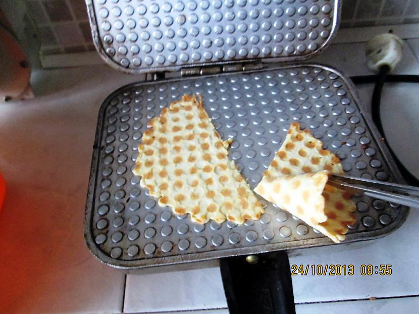 Kā jau teicu cepscaronanas... Autors: rasiks Manas vafelītes (papildināts)