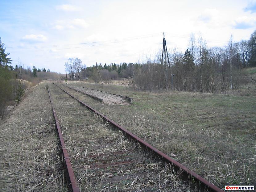 MEĻĻISākotnējā stacijas ēka... Autors: Carloss Dzelzceļa stacijas un pieturas punkti līnijā Ieriķi-Gulbene