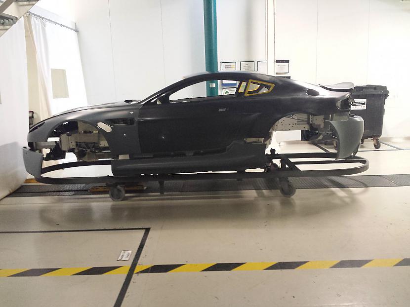 Autors: crematory Aston martin rūpnīca