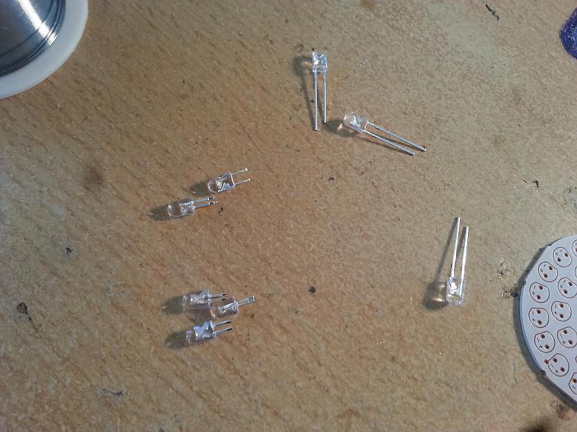 Sākam ar led... Autors: SGTC DIY KIT Spuldze