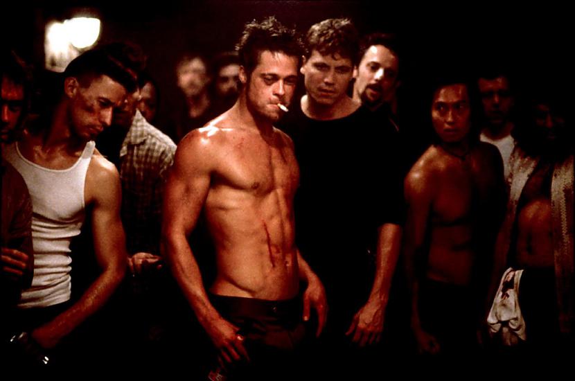 Cīņas klubs fight club super... Autors: uzmanību cirvis Filmas, ko ir vērts noskatīties!!!