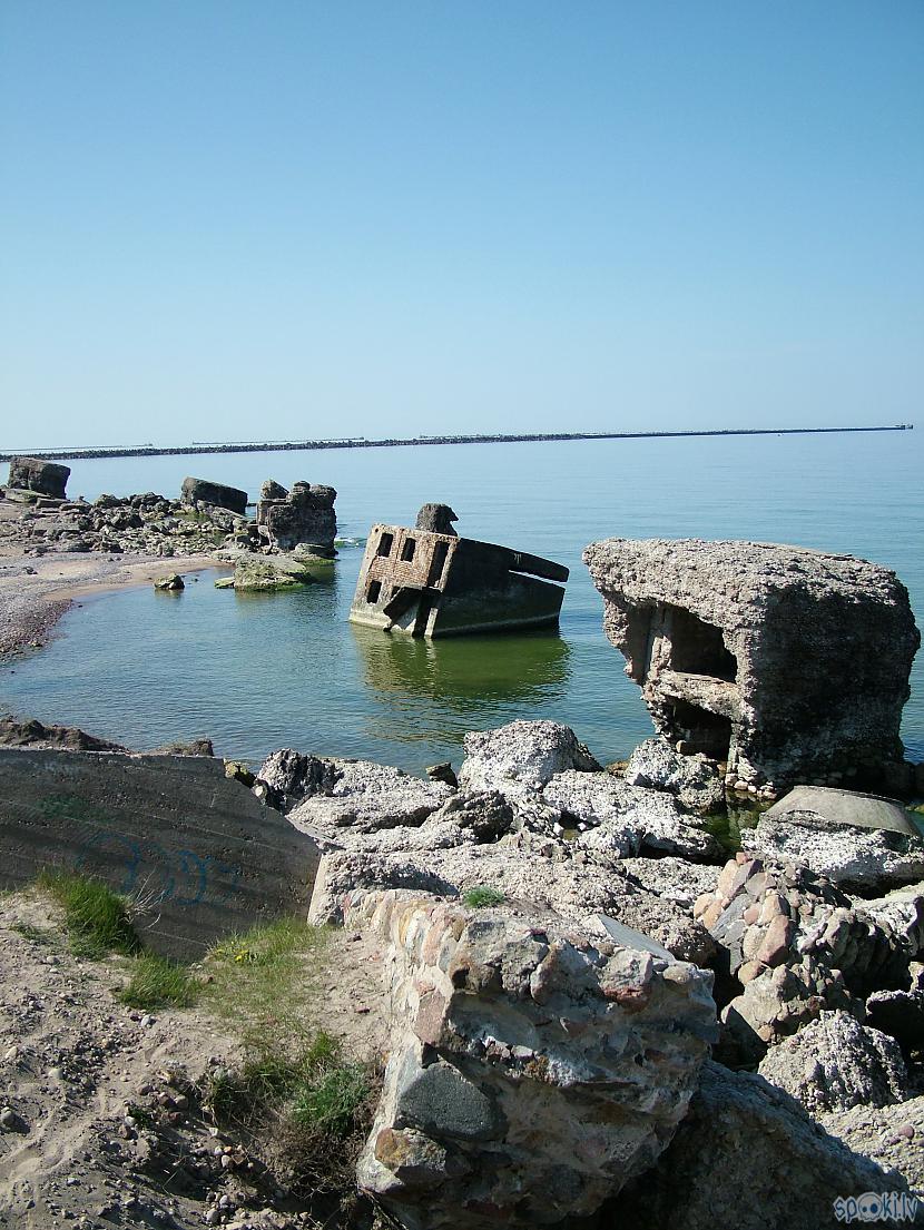 Autors: Strāvonis Grausts