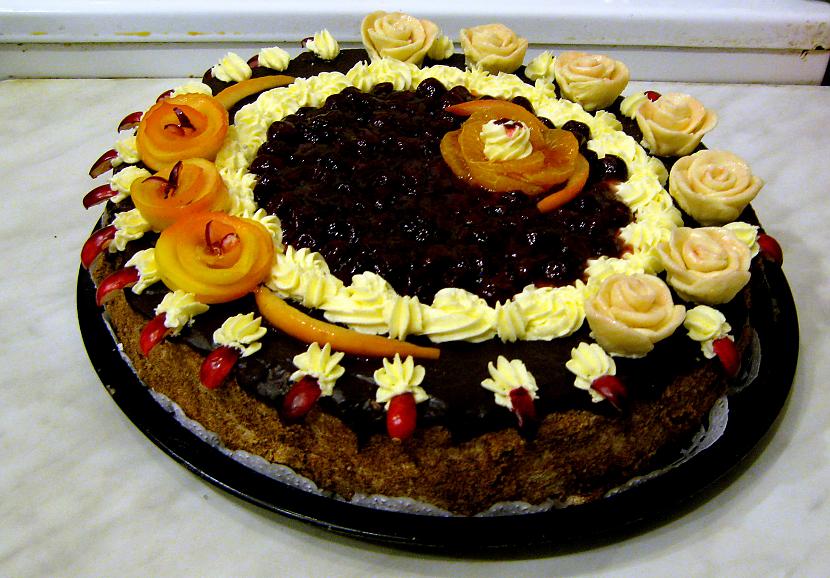 Torte dzimscaronanas dienai Autors: rasiks Dzimšanas dienai (1)
