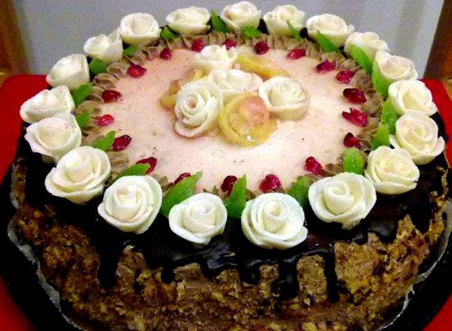 Torte ar zefīra rozītēm Autors: rasiks Dzimšanas dienai (2)