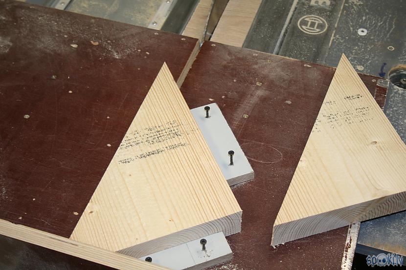 Autors: I Like to Make Stuff Kā uztaisīt ozolkoka kāpnes (no A līdz Z)