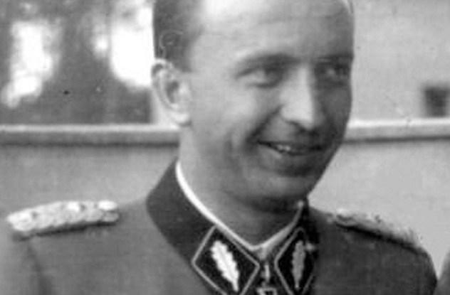 Hitlers pavēlēja nogalināt... Autors: Testu vecis Traģiski fakti par Hitlera sievu - Evu Braunu