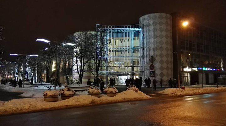 Problēmas laquoPilsētas... Autors: LordsX Brūk kārtējā Maxima!