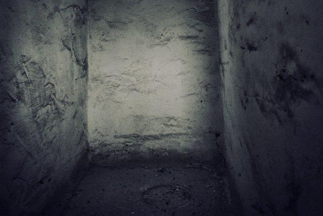 Ieslodzījums karcerī Viens... Autors: Babadūks Šausmas, ko piedzīvoja ieslodzītie uz Velna salas