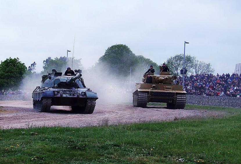 Vairāki no tankiem ir darba... Autors: SundayWarriors Interesanti fakti par tankiem + atjautības uzdevums zem video!