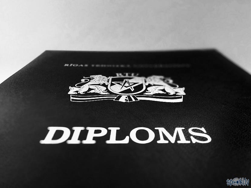 Scaronādi arī aizpildās tie... Autors: Fosilija IT studijas un karjera no putna lidojuma