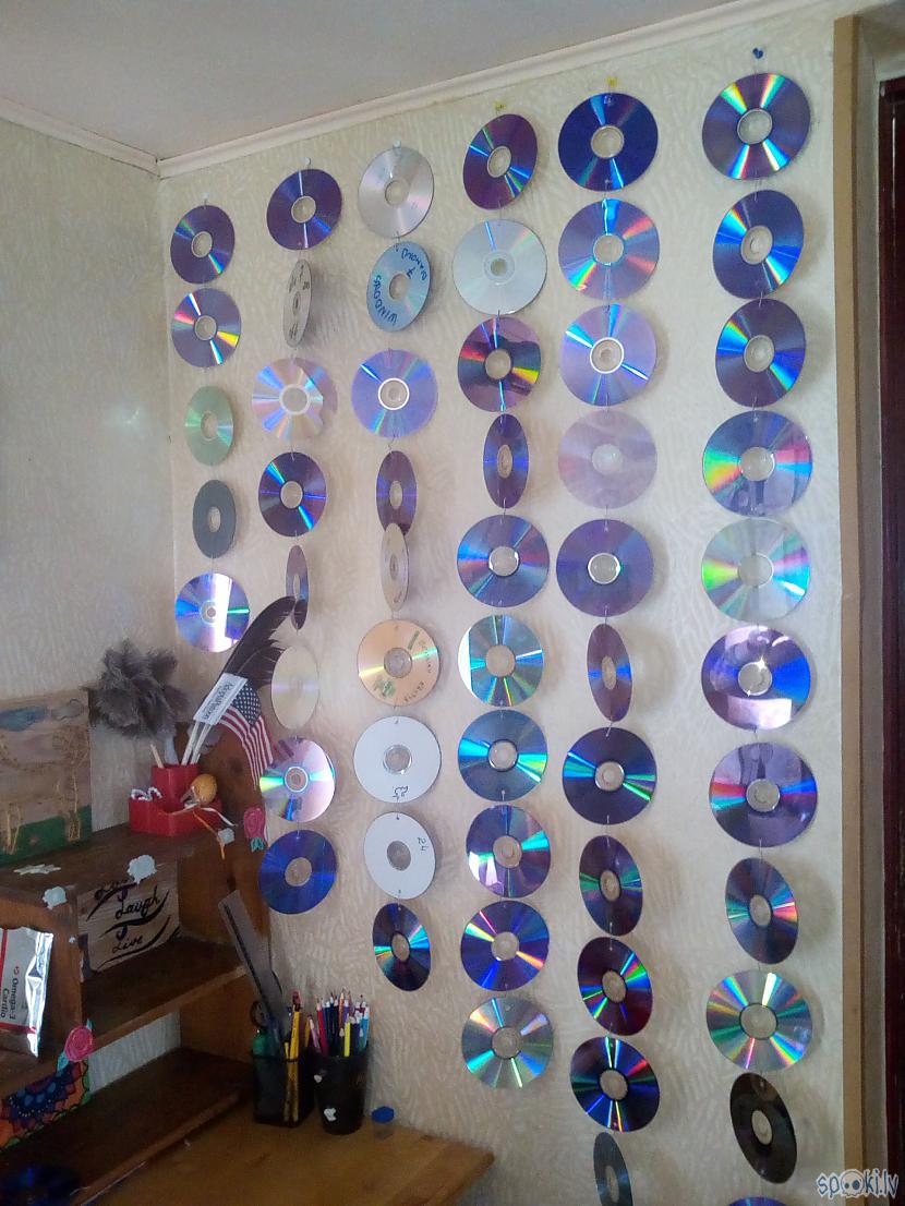 Katras kolonnas galus... Autors: Dumpweed DIY CD disku aizkari