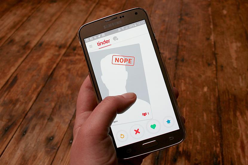 Sākumā darīju visu godīgi... Autors: Vinnīts Tinder piedzīvojums!