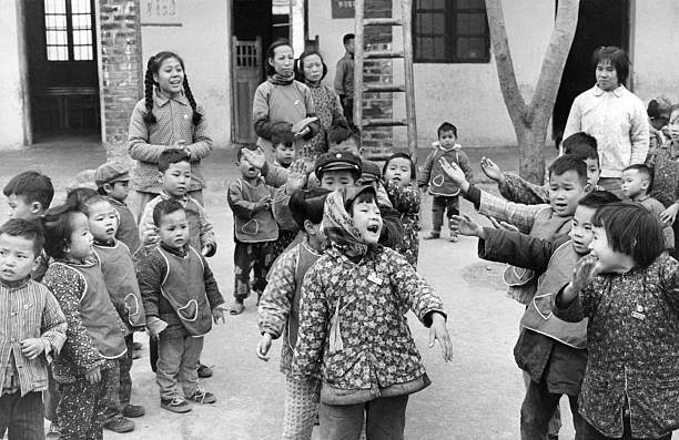 Visu 1958gada vasaru Ķīnā... Autors: Arthur Morgan Kā komunists Mao nogalināja 18-40 miljonus ķīniešu
