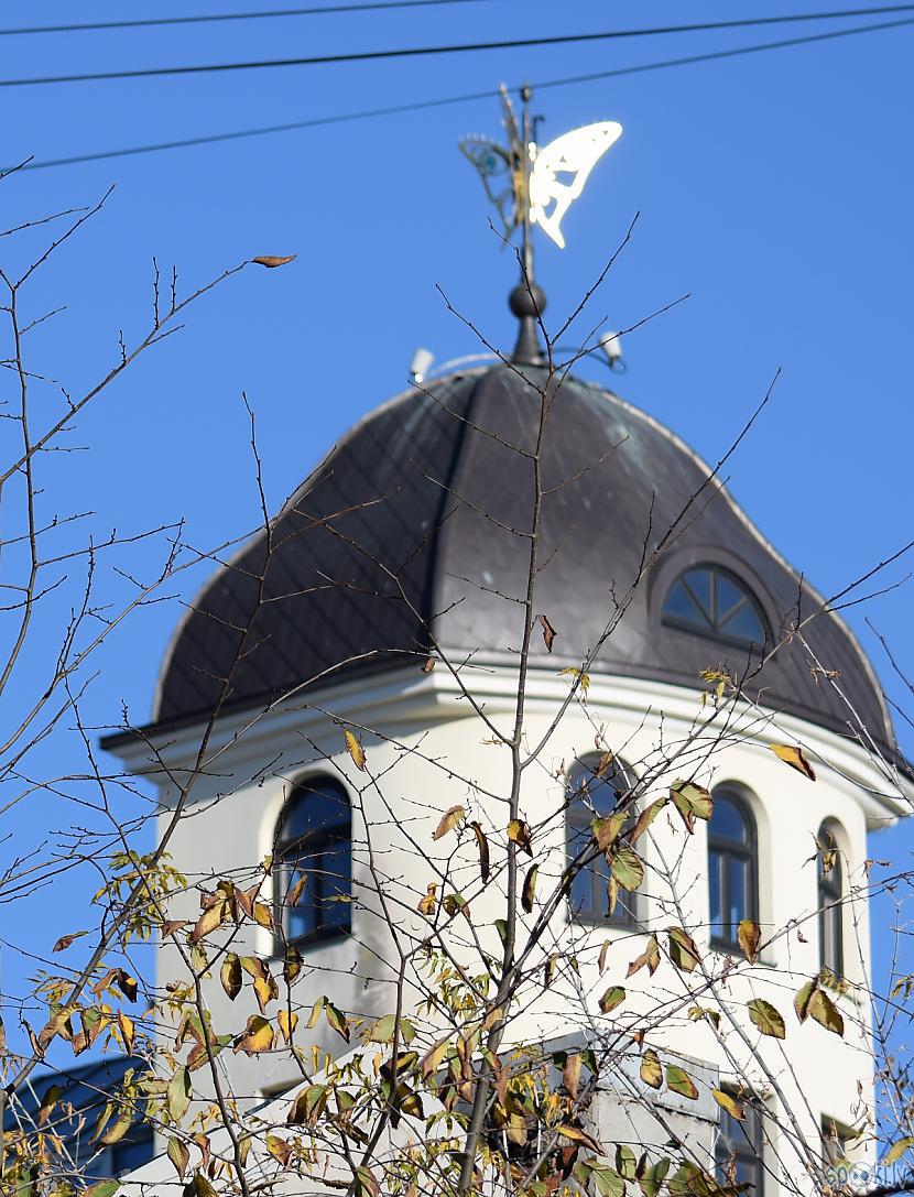 Autors: Strāvonis Ēku torņi 3