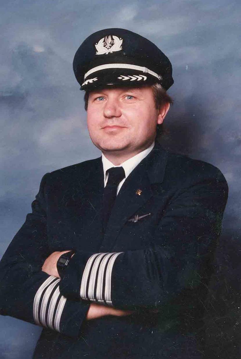 Sāksim ar lidmascaronīnas... Autors: Els Bels 9/11 upuri: American Airlines reiss 11