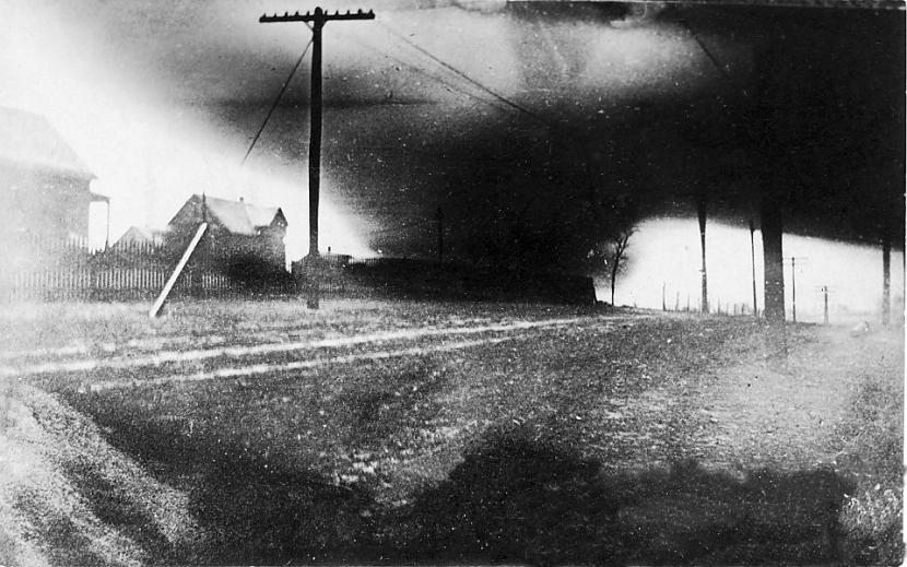 1913 gada Omahas tornado... Autors: Vangs Čingčangčongs Tornado lielpilsētās