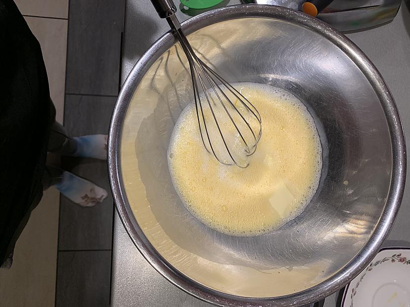 Maisa līdz sviests pilnībā... Autors: keda11 Kaķu zeķes eksperimentē! Homemade virtuļi