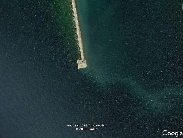 Autors: matilde Čalis «ceļo» caur «Google Maps» un dalās ar saviem labākajiem atradumiem