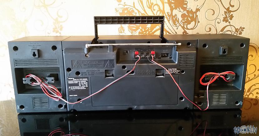 Autors: pyrathe Mans retro boombox's SONY CFS-W365S