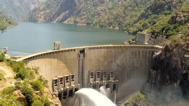 Cahora Bassa dambis kurš... Autors: Zigzig Vai Dienvidāfrika 🇿🇦 var palikt bez elektrības? 💡
