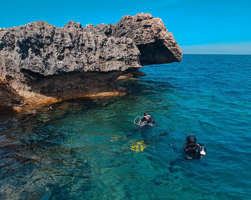 Vieta kur ar visu ekipējumu... Autors: The Travel Snap Scuba Daivings Kiprā