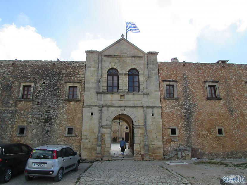 Arkādijas kolosteris ir ne... Autors: pyrathe Ceļojums uz Krētu #2 (Arkādijas klosteris)