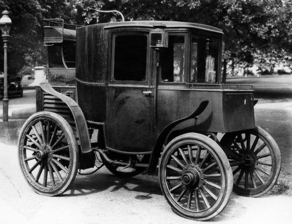 1899gads Kolumbiescaronu... Autors: GargantijA Retro elegance – elektromobilis