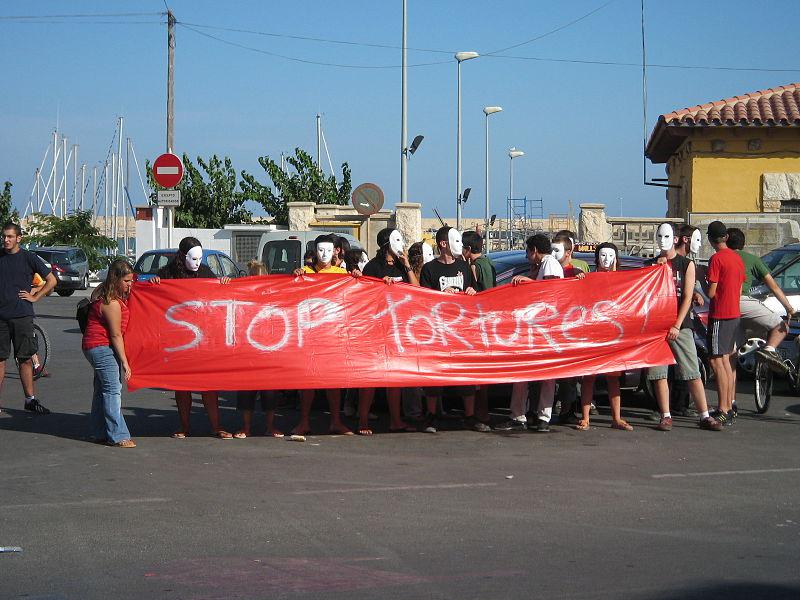 Korrida ir populārs... Autors: Lestets 12 stereotipi par dažādām valstīm, kas vietējiem iedzīvotājiem ir apnikuši