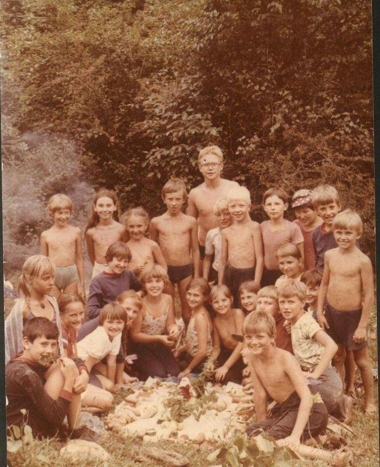 Autors: es tēvocis Laimīga padomju bērnība (Bet vai tā bija)
