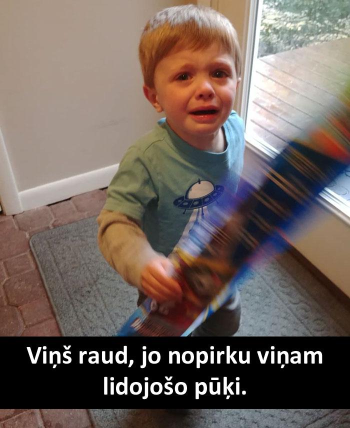 Autors: matilde Vecāki dalās ar dīvainajiem iemesliem, kāpēc viņu bērns sāka raudāt