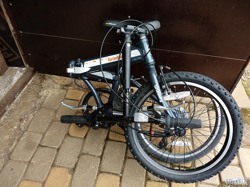 Saliktā veidā var iebāzt... Autors: 76martini Nopirku sev saliekamo velosipēdu