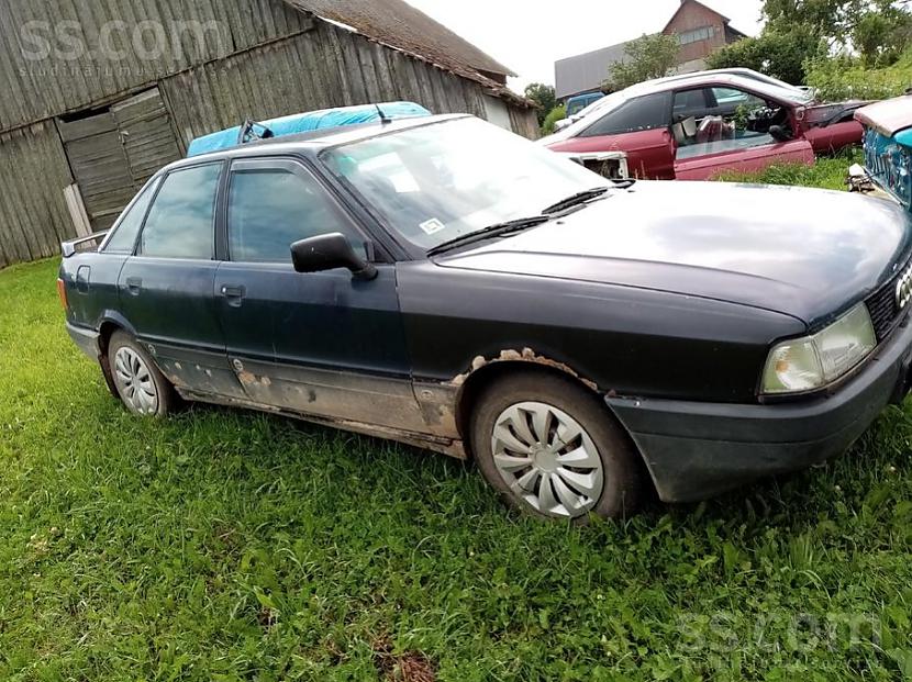 1990 gada Audi 80 Kā redzams... Autors: Dzerbudists Budžeta klases auto jebšu – kā aizbraukt uz festivālu?