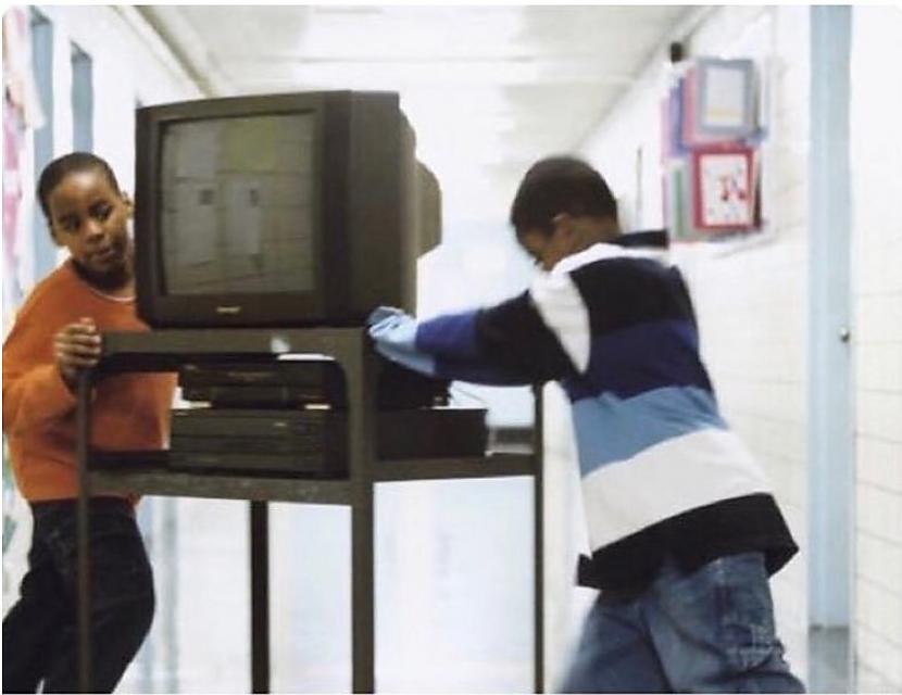 Labākās stundas skolā... Autors: The Diāna 23 attēli, kurus sapratīs tikai tie, kuri dzimuši 90-tajos vai pirms tam
