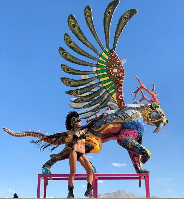 Autors: es tēvocis Fotoattēli no Burning Man 2019