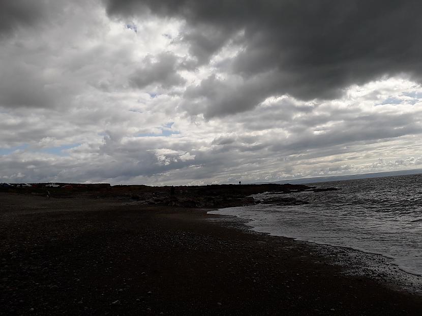 Autors: Griffith Dunraven Bay, Velsa, 7. septembris. 1/2 daļa.