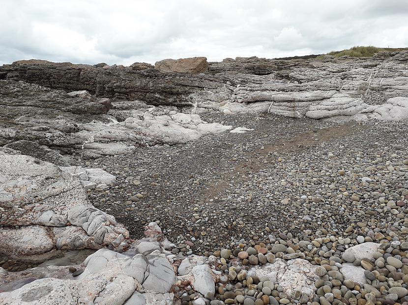 Autors: Griffith Dunraven Bay, Velsa, 7. septembris. 1/2 daļa.