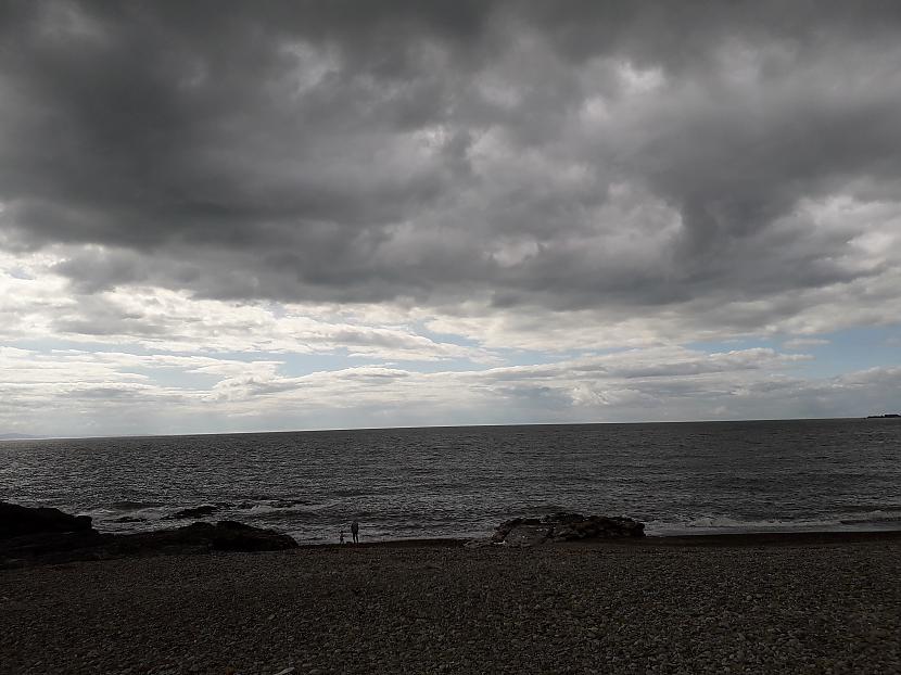 Autors: Griffith Dunraven Bay, Velsa, 7. septembris. 1/2 daļa.