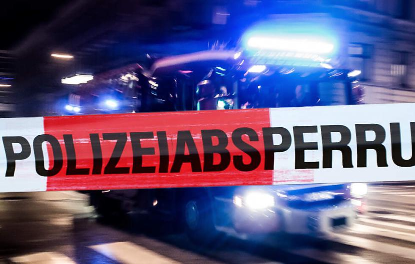 Autors: spoks0 Jūs mēģinājāt ar putekļusūcēju izsūkt benzīnbāku? Kāda dāmīte arī nē…