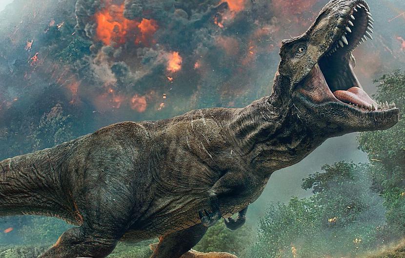 Biedējoscaronais... Autors: The Legend Vai dinozauri ēda cilvēkus?