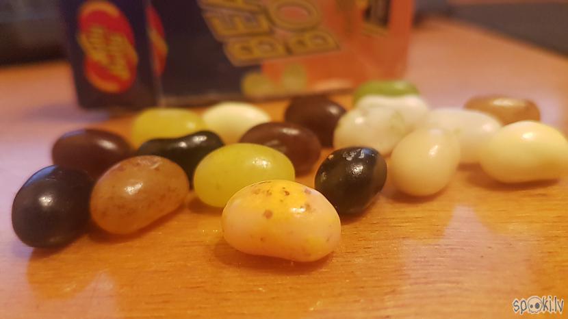 Autors: Linda 8 Pupiņu valoda