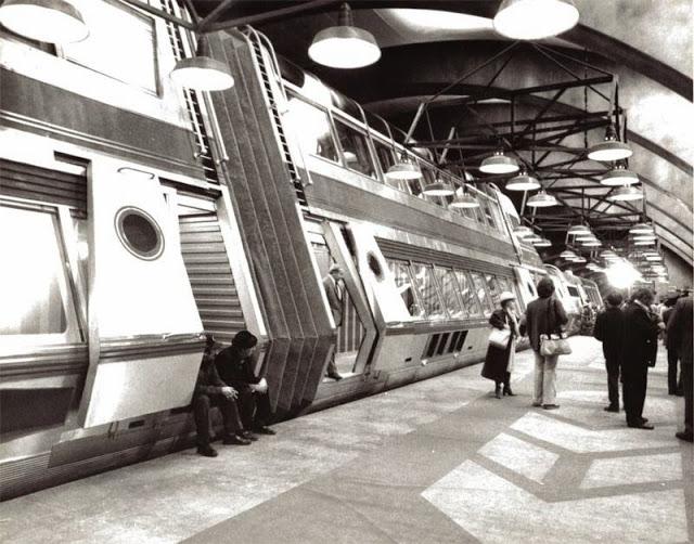 Autors: Lestets ASV ātrvilciens ar kodoldzinēju no 1970-tajiem gadiem