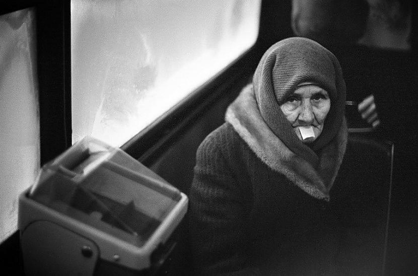 nbspTiescaronām interesanta... Autors: Lestets Pelēkās Padomju dzīves aizliegtās fotogrāfijas