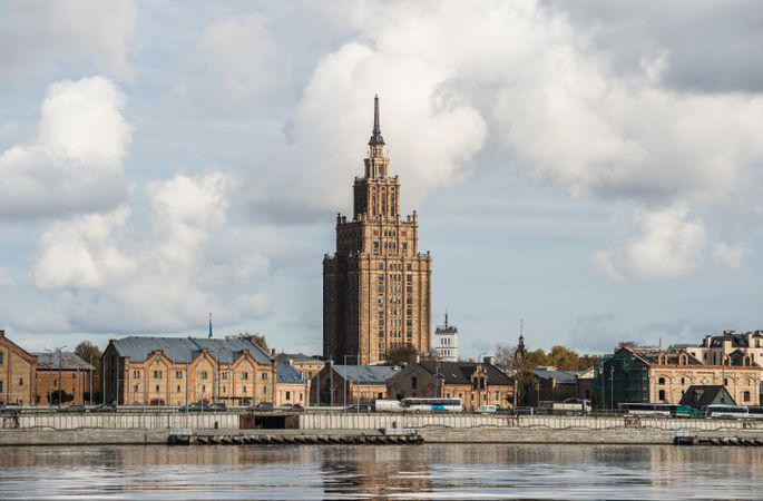 Kolhoznieku nams jeb... Autors: Little rocket man Padomju arhitektūras mantojumi Baltijas valstīs