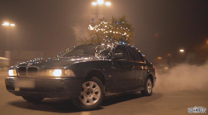 Autors: MyPlace Ziemassvētku drifts jeb kā Santa Klauss atveda man dāvanas 🎅🏻