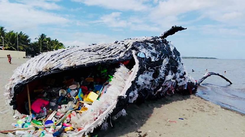 Bez scaronaubām plastmasa... Autors: The Legend Plastmasa ikdienas dzīvē.