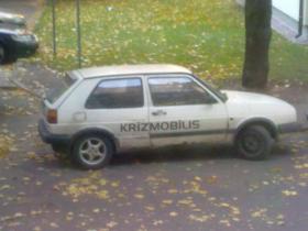 24 episkas latviešu automašīnas, ar kurām varbūt nav kauns braukt
