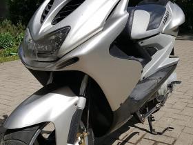 Yamaha aerox pavasarī.