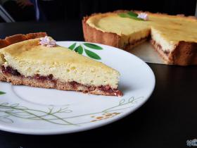 Mazliet savādāka biezpienmaize