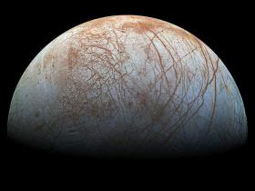 Citplanētieši ir eiropieši! NASA apstiprina ūdens eksistenci uz Eiropas